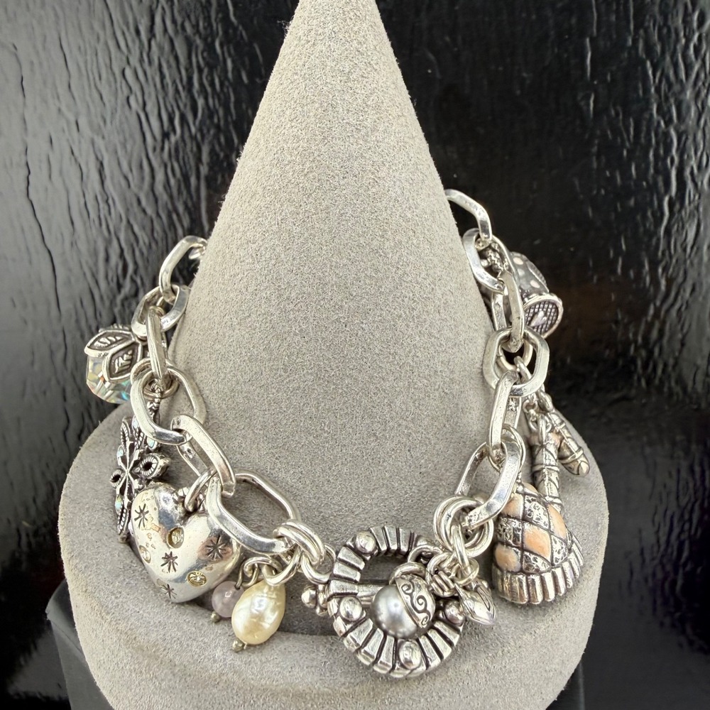 Brighton Winter Wonderland Charm Bracelet Silver Tone Snowflake Heart 7in